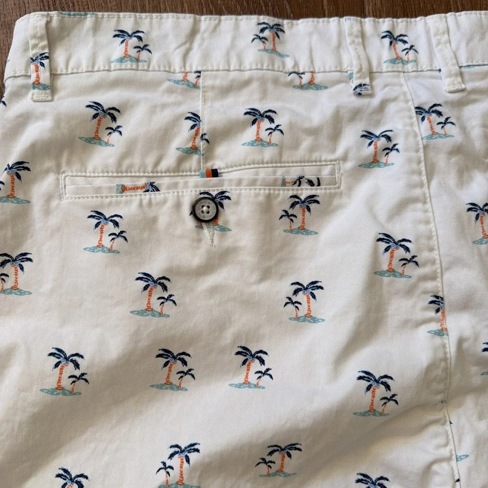 Denim & Flower Ricky Singh Mens 38 Shorts Blue Palm Trees Vacation Tropical